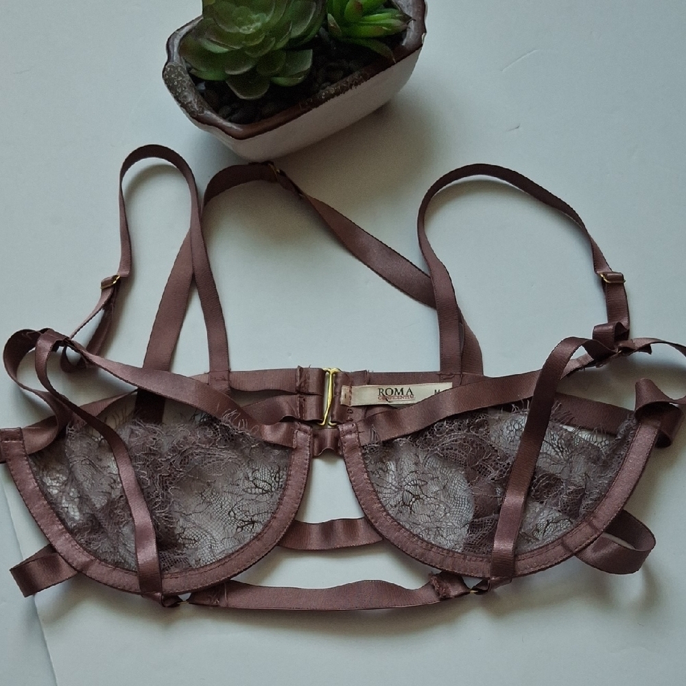 Roma Strappy Lace Bra - Brown
